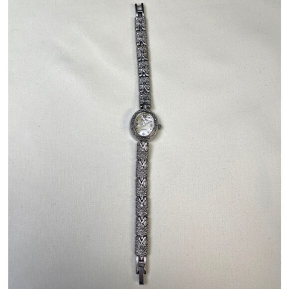 Ashley Fields Accessories - Vintage Ashley Fields Women's Silver Medal Link Watch SKU 5372